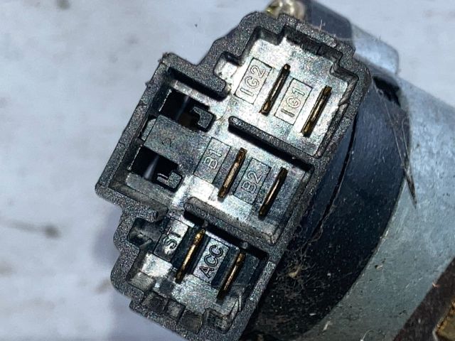 bontott CHEVROLET AVEO Kormányoszlop