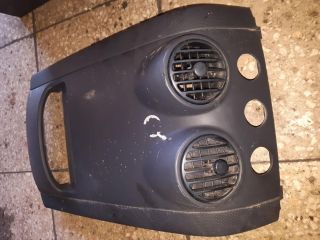 bontott CHEVROLET AVEO Középső Szellőző