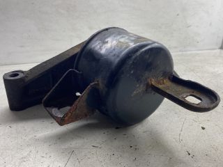 bontott CHEVROLET AVEO Tartó Bak