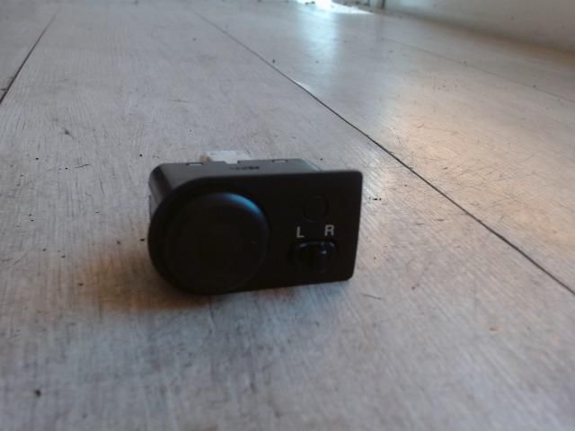 bontott CHEVROLET AVEO Tükör Kapcsoló