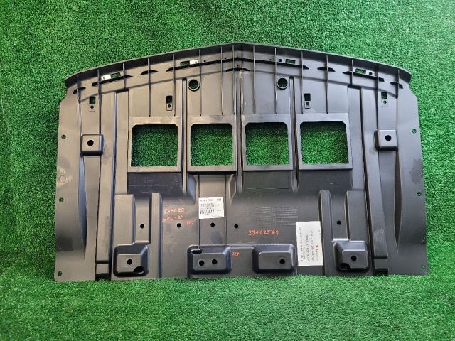 bontott CHEVROLET CAMARO Alsó Motorburkolat