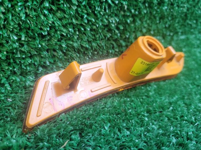 bontott CHEVROLET CAMARO Bal első Sárvédő Irányjelző