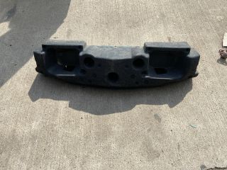 bontott CHEVROLET CAMARO Első Lökhárító Merevítő (Fém)