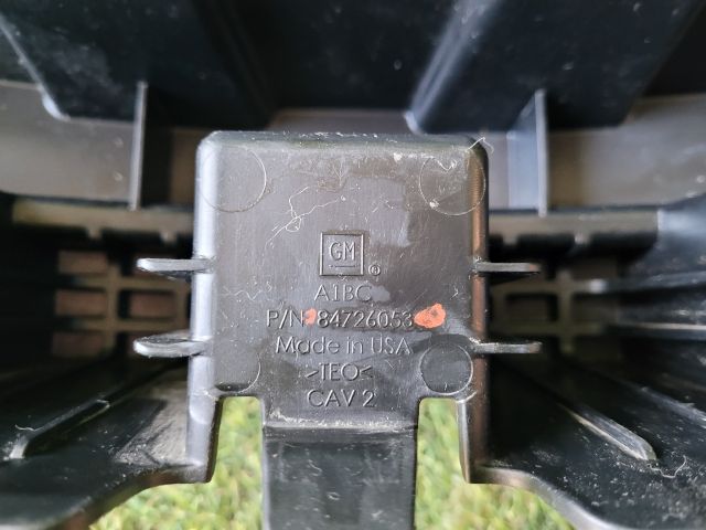 bontott CHEVROLET CAMARO Első Lökhárító (Részeivel)