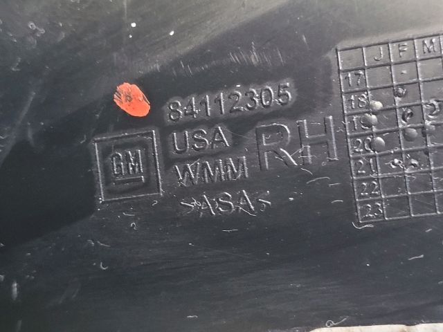 bontott CHEVROLET CAMARO Első Lökhárító (Részeivel)