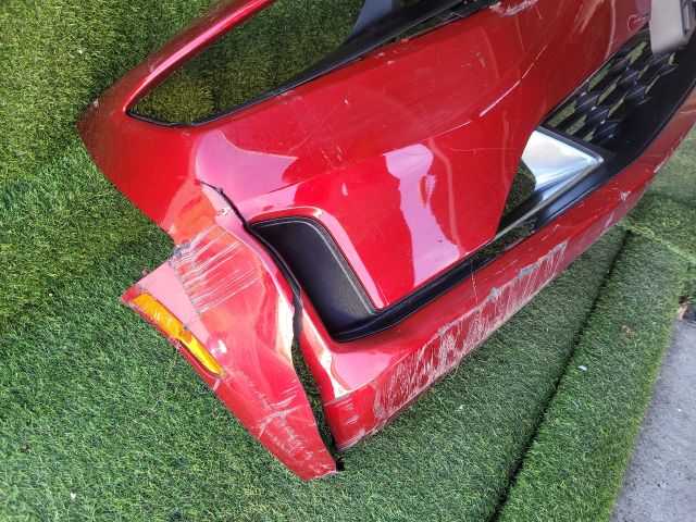 bontott CHEVROLET CAMARO Első Lökhárító (Részeivel)