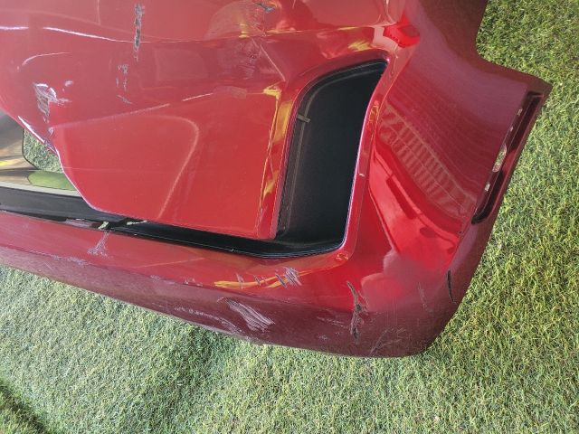 bontott CHEVROLET CAMARO Első Lökhárító (Részeivel)