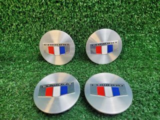 bontott CHEVROLET CAMARO Felniközép Szett