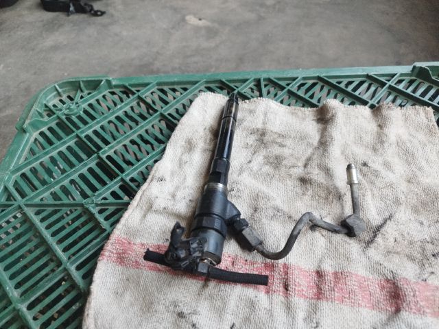 bontott CHEVROLET CAPTIVA Porlasztó (1 db)