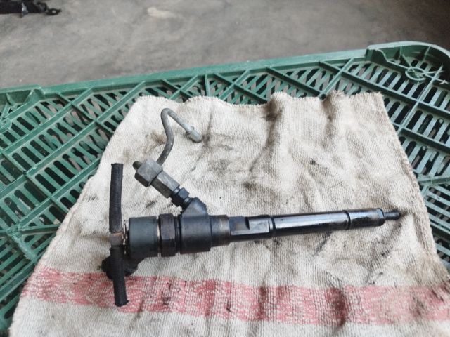 bontott CHEVROLET CAPTIVA Porlasztó (1 db)