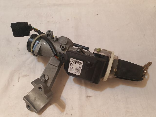 bontott CHEVROLET CAPTIVA Gyújtáskapcsoló Házzal