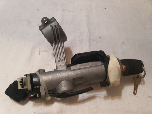 bontott CHEVROLET CAPTIVA Gyújtáskapcsoló Házzal