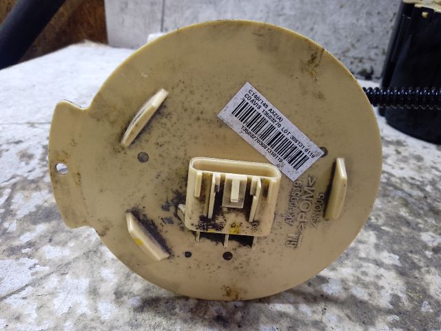 bontott CHEVROLET CAPTIVA Üzemanyag Szivattyú