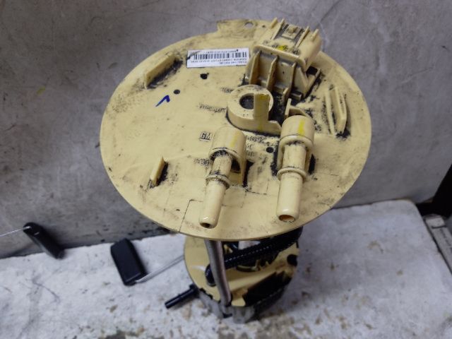 bontott CHEVROLET CAPTIVA Üzemanyag Szivattyú