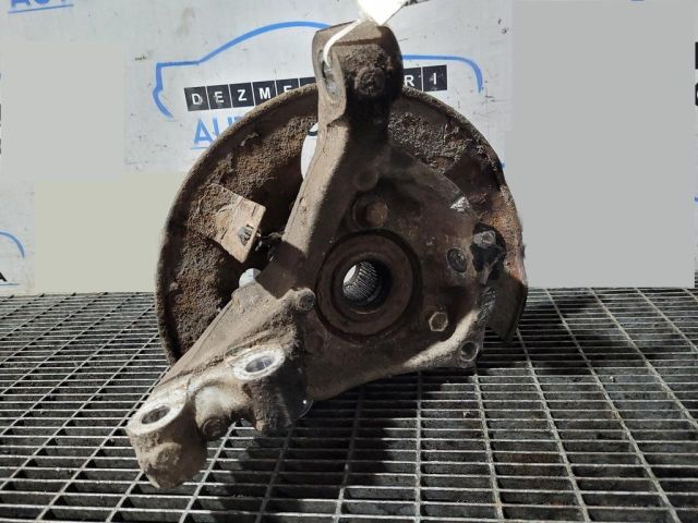 bontott CHEVROLET CAPTIVA Jobb első Csonkállvány