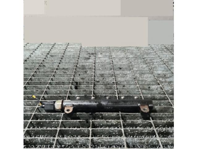 bontott CHEVROLET CAPTIVA Közösnyomócső