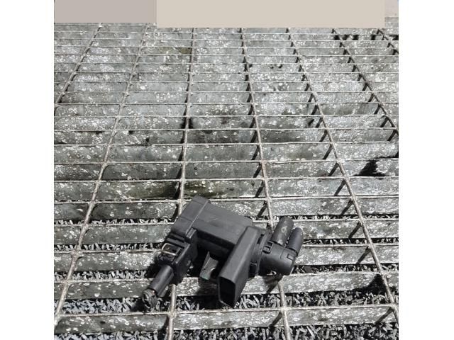 bontott CHEVROLET CAPTIVA Lefújószelep