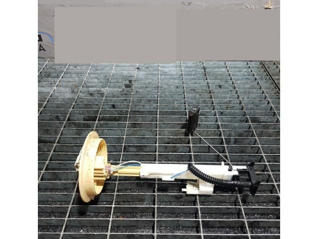 bontott CHEVROLET CAPTIVA Üzemanyagszint Jeladó