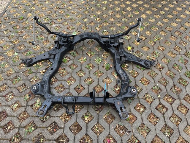 bontott CHEVROLET CAPTIVA Első Bölcső