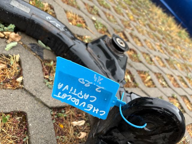 bontott CHEVROLET CAPTIVA Első Bölcső