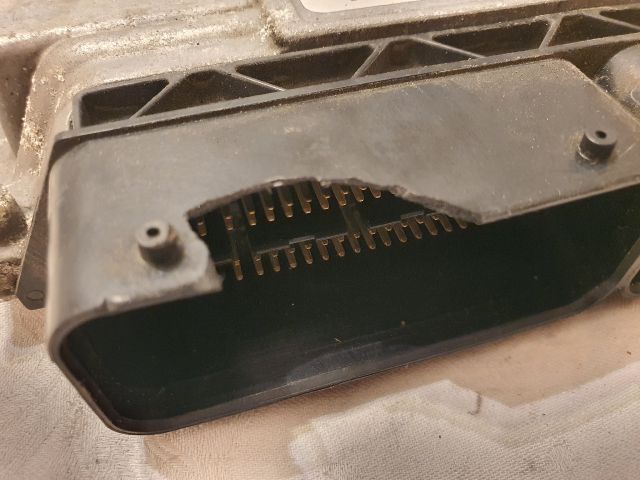 bontott CHEVROLET CAPTIVA Motorvezérlő