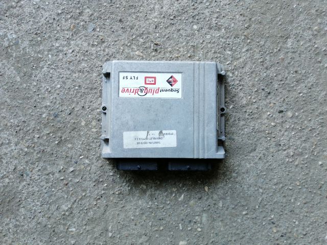 bontott CHEVROLET CAPTIVA Motorvezérlő