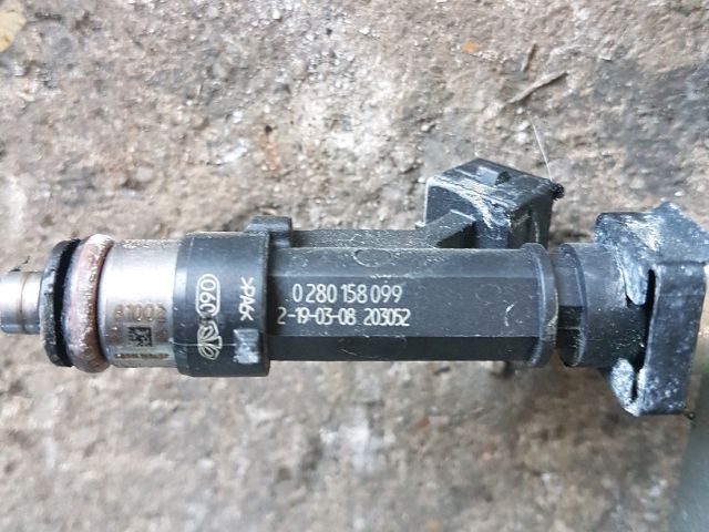 bontott CHEVROLET CAPTIVA Porlasztó (1 db)