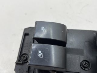 bontott CHEVROLET CAPTIVA Ablakemelő Kapcsoló Négyes / Kettes