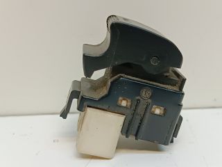 bontott CHEVROLET CAPTIVA Ablakemelő Kapcsoló (Pozíciófüggetlen)