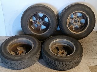 bontott CHEVROLET CAPTIVA Alufelni Szett Gumival