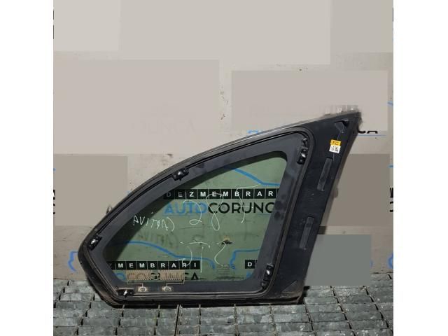 bontott CHEVROLET CAPTIVA Bal C Oszlop Oldalablak Üveg