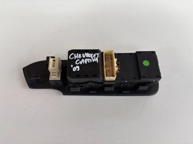 bontott CHEVROLET CAPTIVA Bal első Ablakemelő Kapcsoló