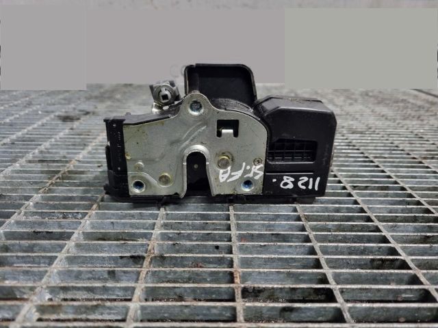 bontott CHEVROLET CAPTIVA Bal első Ajtózár