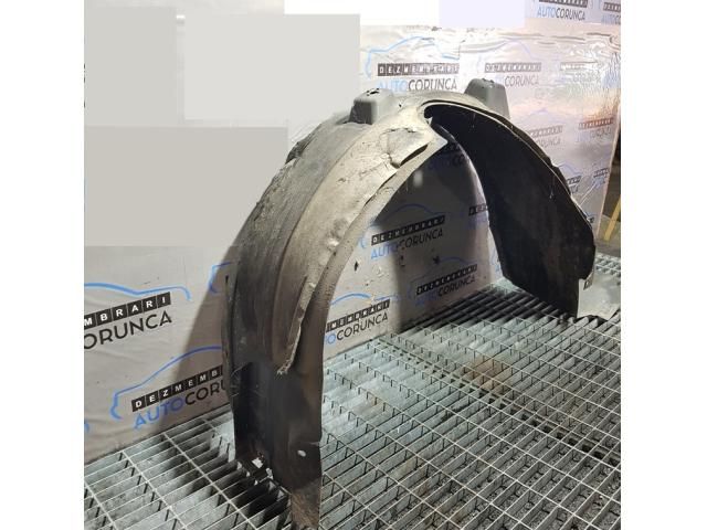 bontott CHEVROLET CAPTIVA Bal első Dobbetét (Kerékjárati, Műanyag)