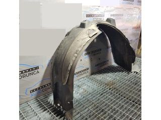 bontott CHEVROLET CAPTIVA Bal első Dobbetét (Kerékjárati, Műanyag)