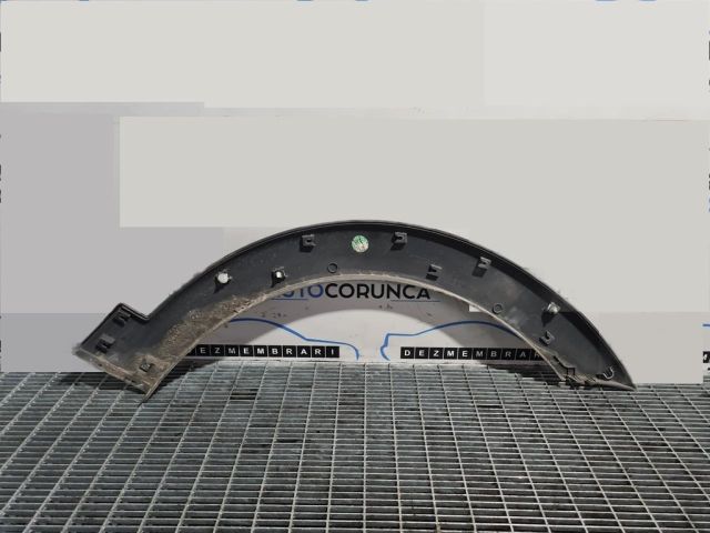 bontott CHEVROLET CAPTIVA Bal első Sárvédő Szélesítő