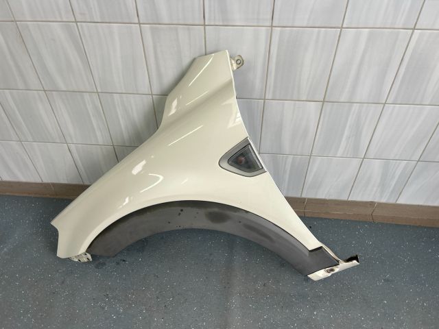 bontott CHEVROLET CAPTIVA Bal első Sárvédő