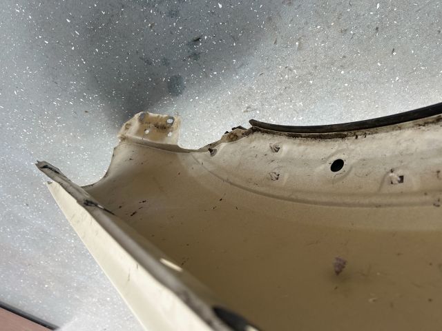 bontott CHEVROLET CAPTIVA Bal első Sárvédő