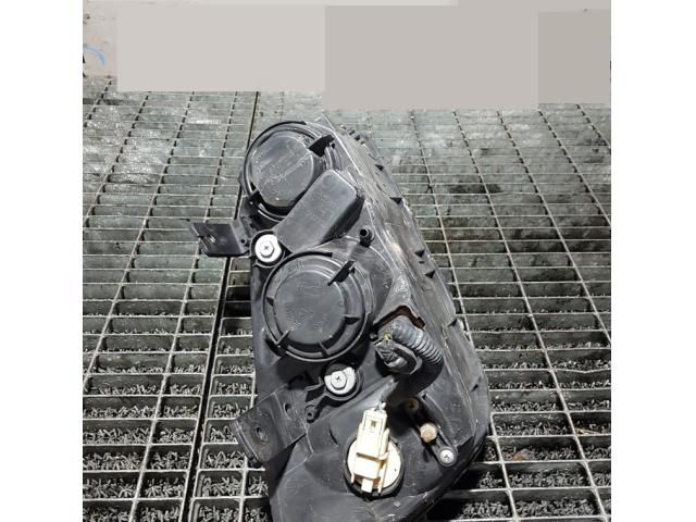 bontott CHEVROLET CAPTIVA Bal Fényszóró