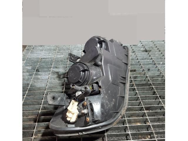 bontott CHEVROLET CAPTIVA Bal Fényszóró