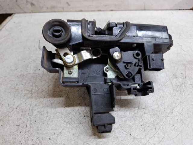 bontott CHEVROLET CAPTIVA Bal hátsó Ajtózár