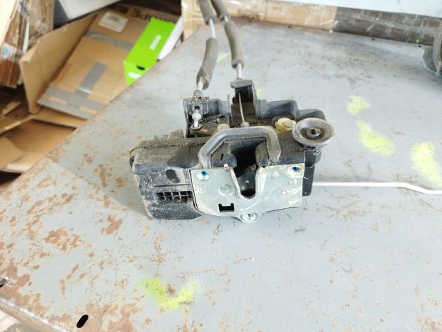 bontott CHEVROLET CAPTIVA Bal hátsó Ajtózár