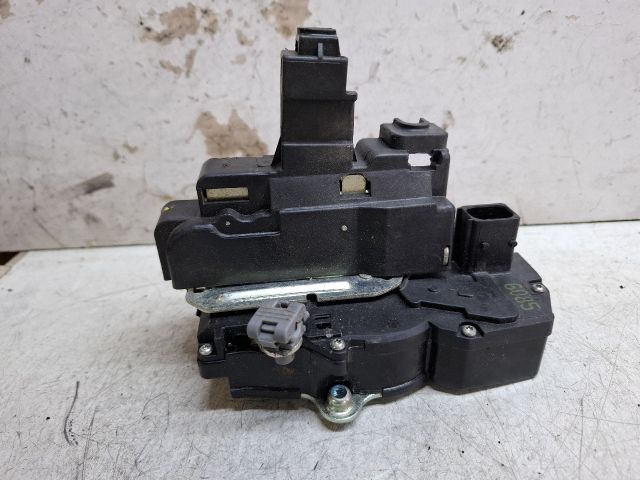 bontott CHEVROLET CAPTIVA Bal hátsó Ajtózár