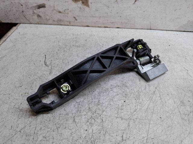 bontott CHEVROLET CAPTIVA Bal hátsó Külső Kilincsfészek