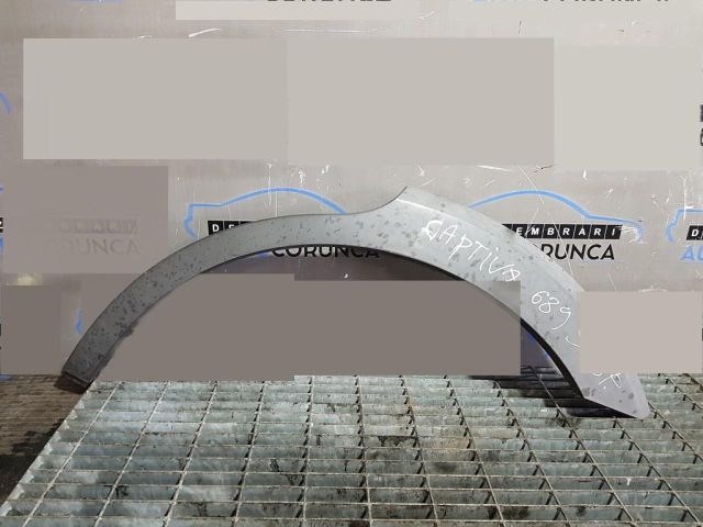 bontott CHEVROLET CAPTIVA Bal hátsó Sárvédő Díszléc