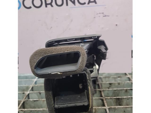 bontott CHEVROLET CAPTIVA Bal Szellőző