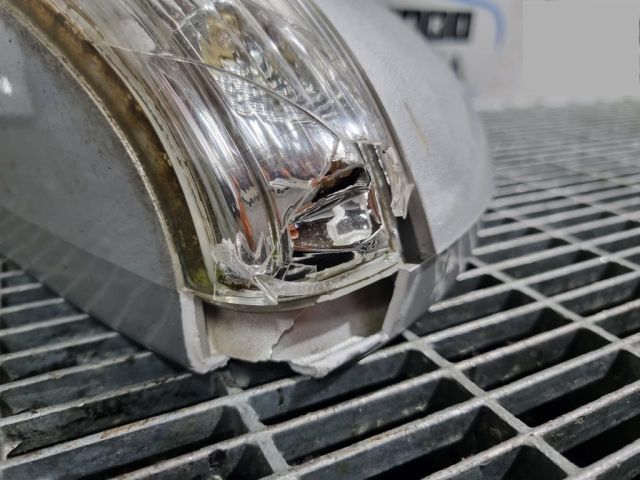 bontott CHEVROLET CAPTIVA Bal Visszapillantó Tükör (Elektromos)