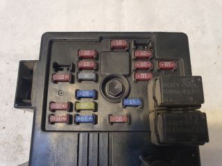 bontott CHEVROLET CAPTIVA Biztosítéktábla Utastér