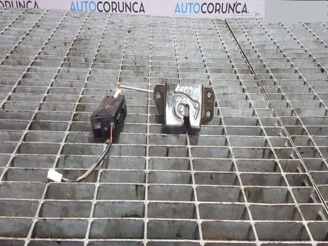 bontott CHEVROLET CAPTIVA Csomagtérajtó Zárszerkezet