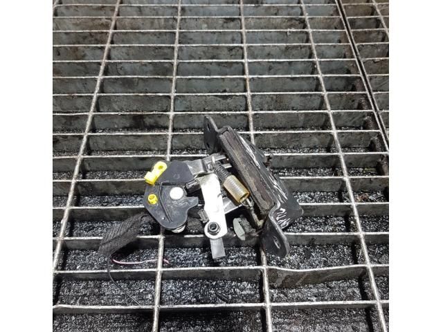 bontott CHEVROLET CAPTIVA Csomagtérajtó Zárszerkezet